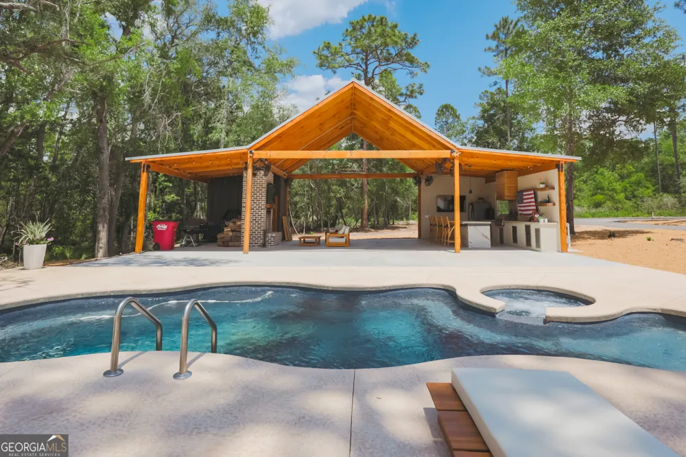 6034 Turkey Oak RD Blackshear, GA 31516