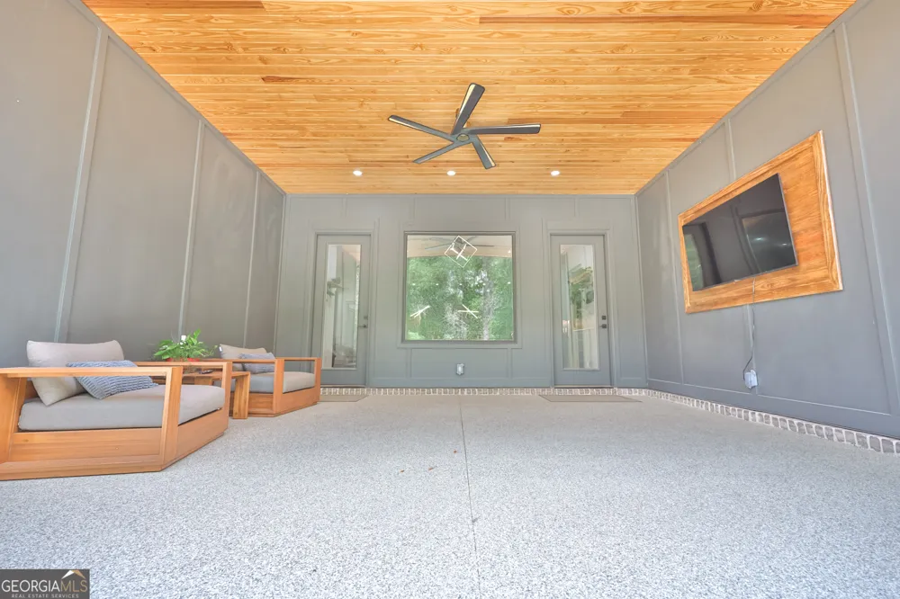 6034 Turkey Oak RD Blackshear, GA 31516