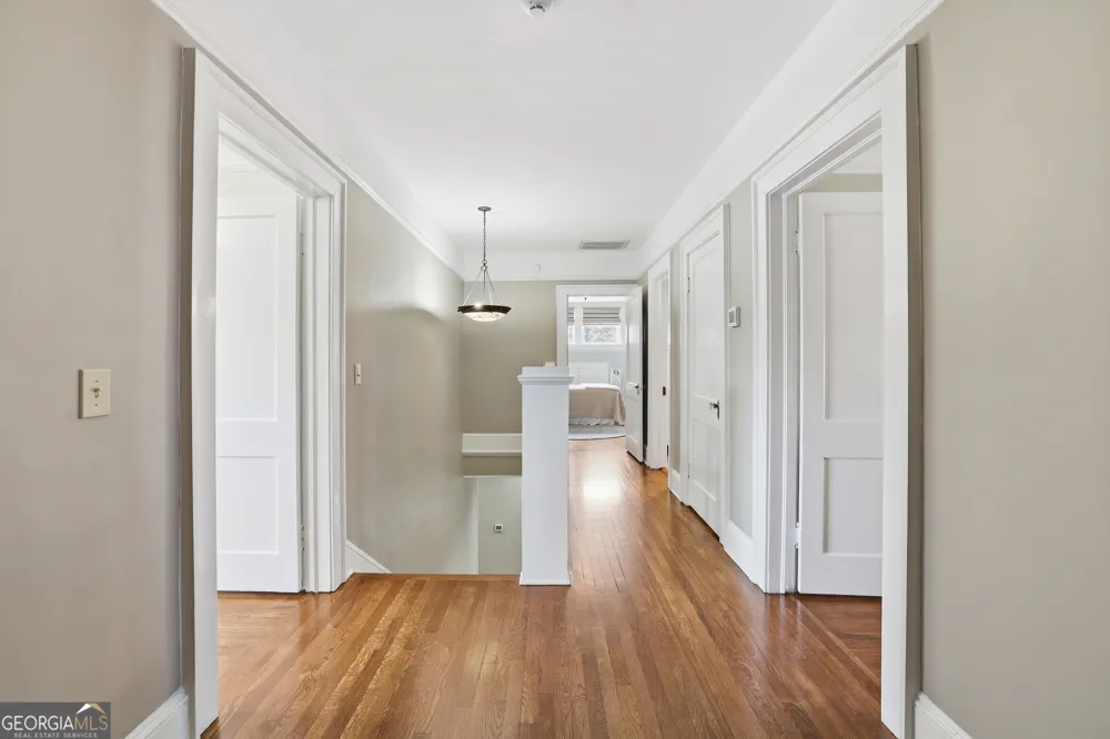 760 E Tugalo ST Toccoa, GA 30577