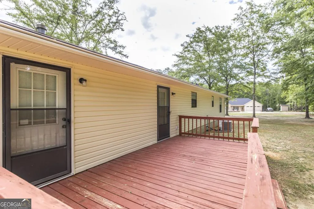 904 Robinhood RD Dublin, GA 31021