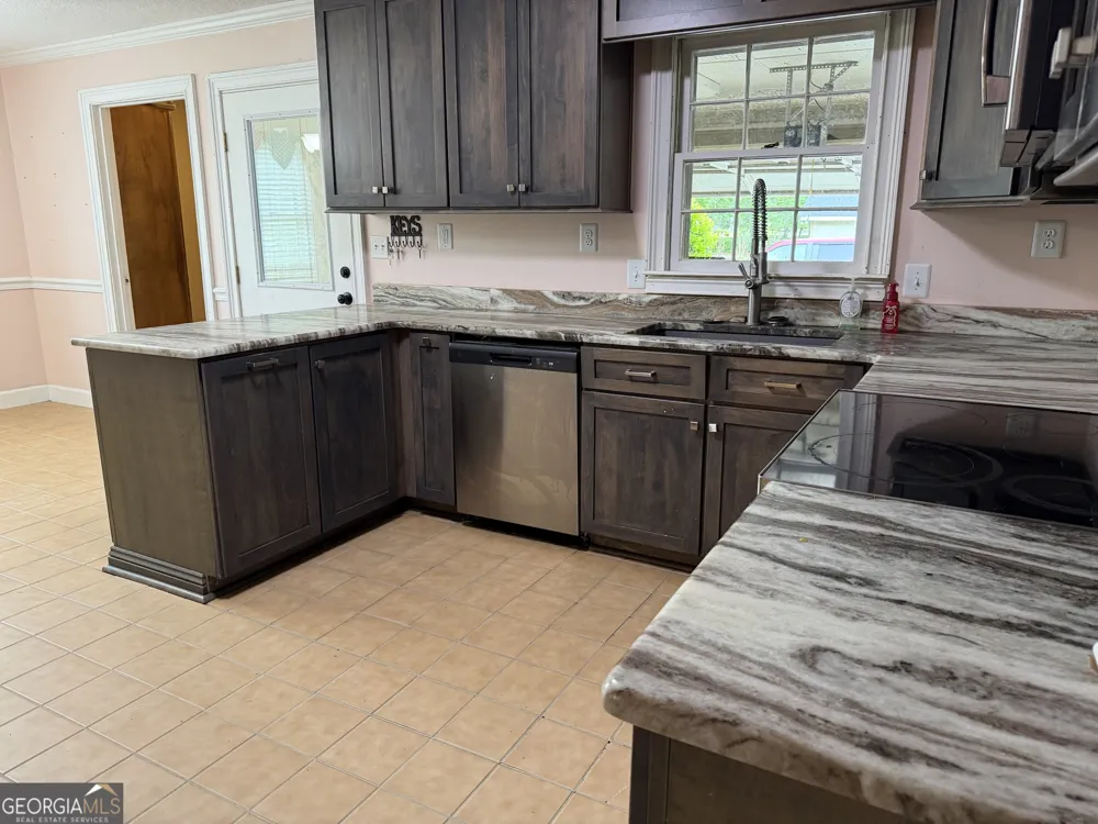 1207 Chennault DR Dublin, GA 31021