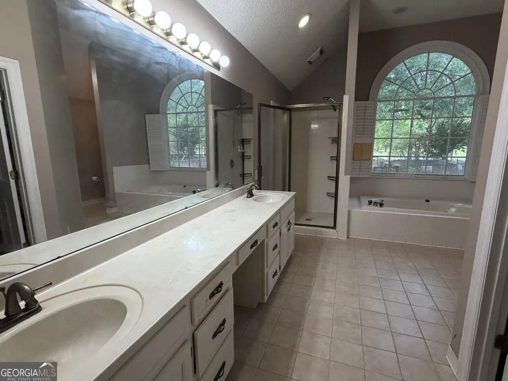 1207 Chennault DR Dublin, GA 31021