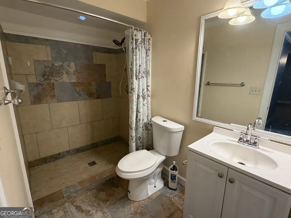 1207 Chennault DR Dublin, GA 31021