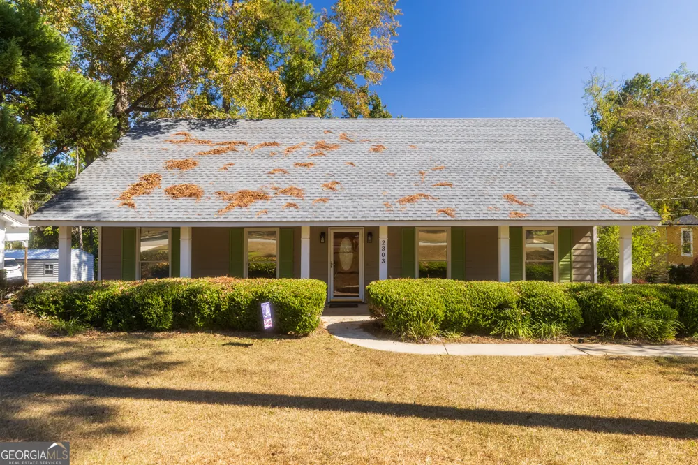 2303 S Sherwood DR Valdosta, GA 31602