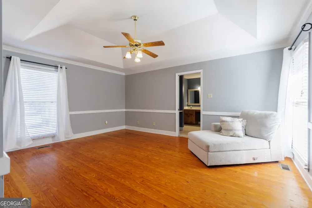 2303 S Sherwood DR Valdosta, GA 31602
