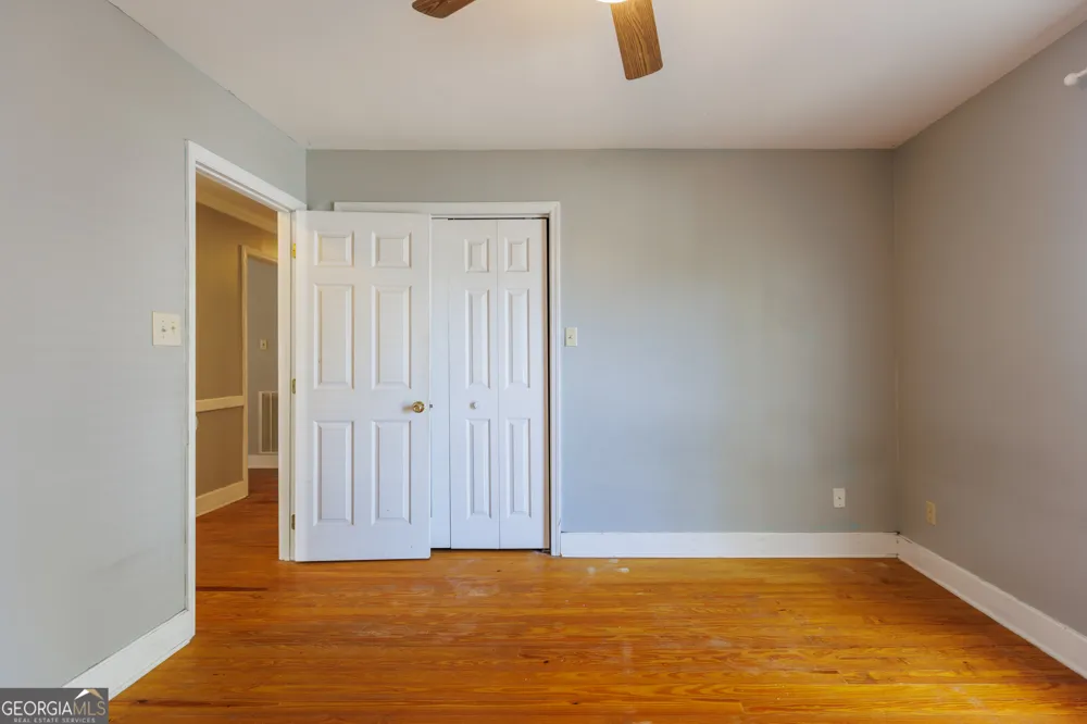2303 S Sherwood DR Valdosta, GA 31602