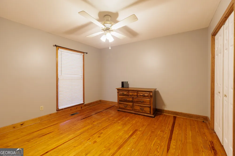 2303 S Sherwood DR Valdosta, GA 31602