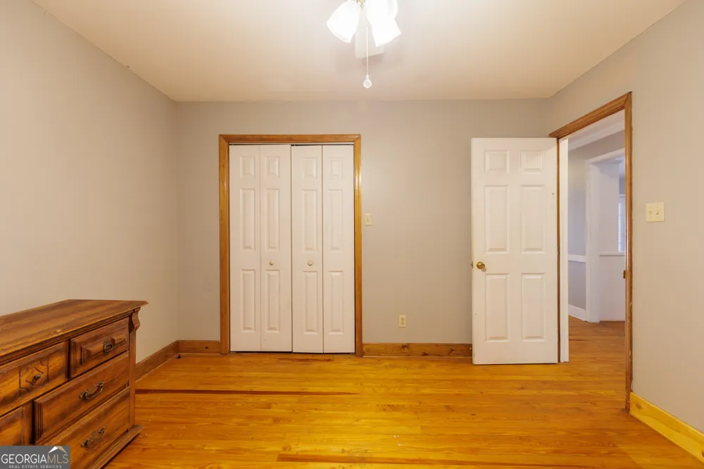 2303 S Sherwood DR Valdosta, GA 31602