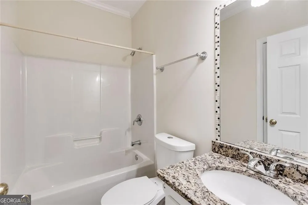 110 Pond View PT LaGrange, GA 30240