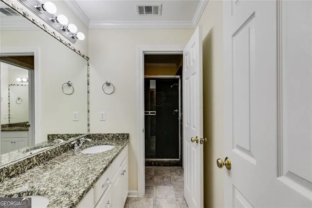 110 Pond View PT LaGrange, GA 30240