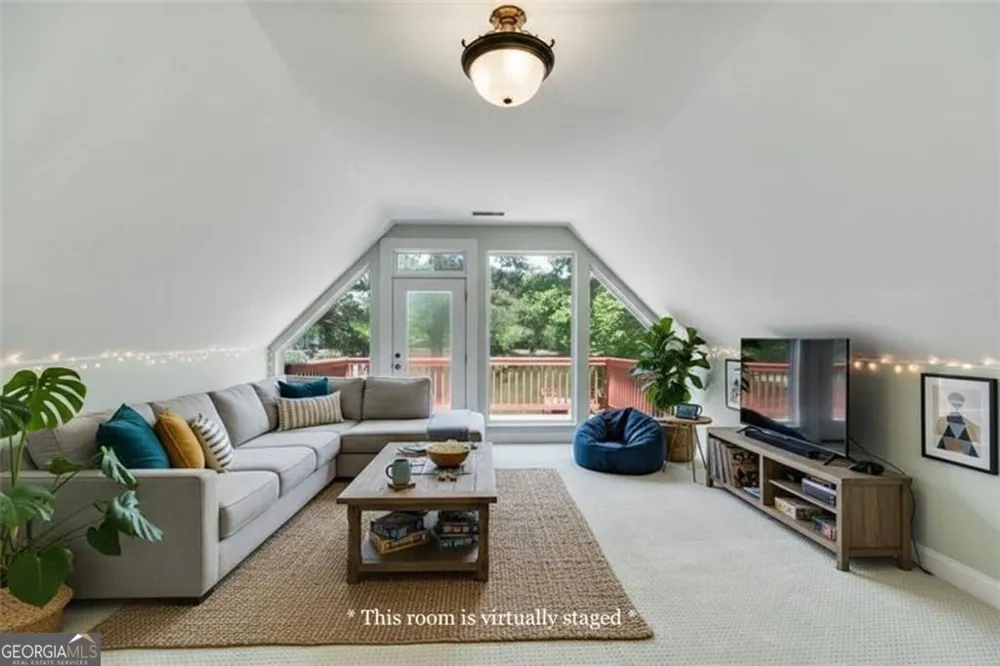 110 Pond View PT LaGrange, GA 30240