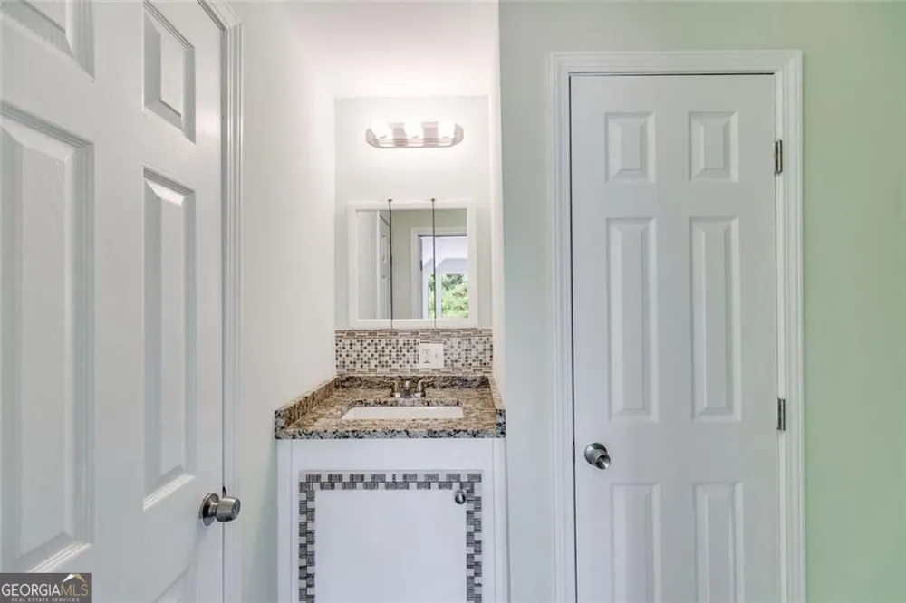 110 Pond View PT LaGrange, GA 30240