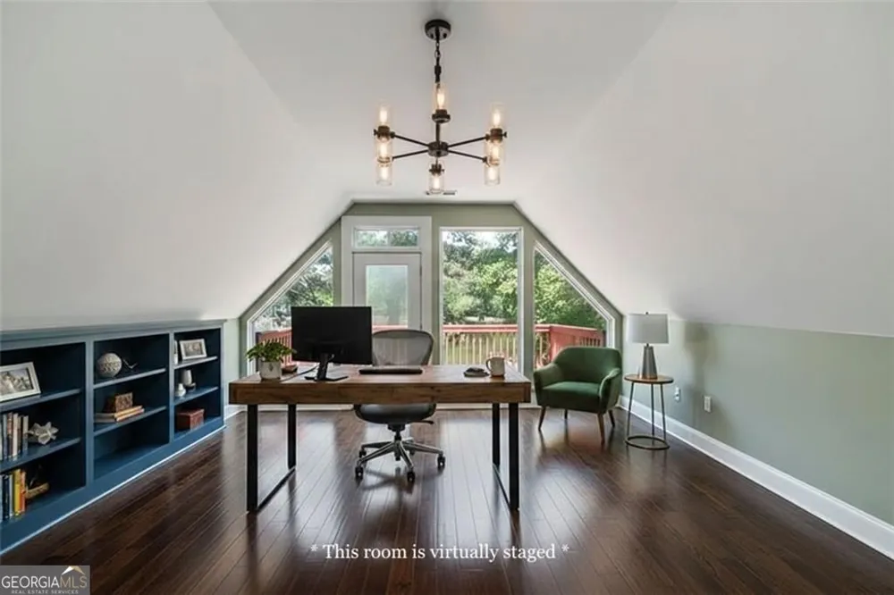 110 Pond View PT LaGrange, GA 30240