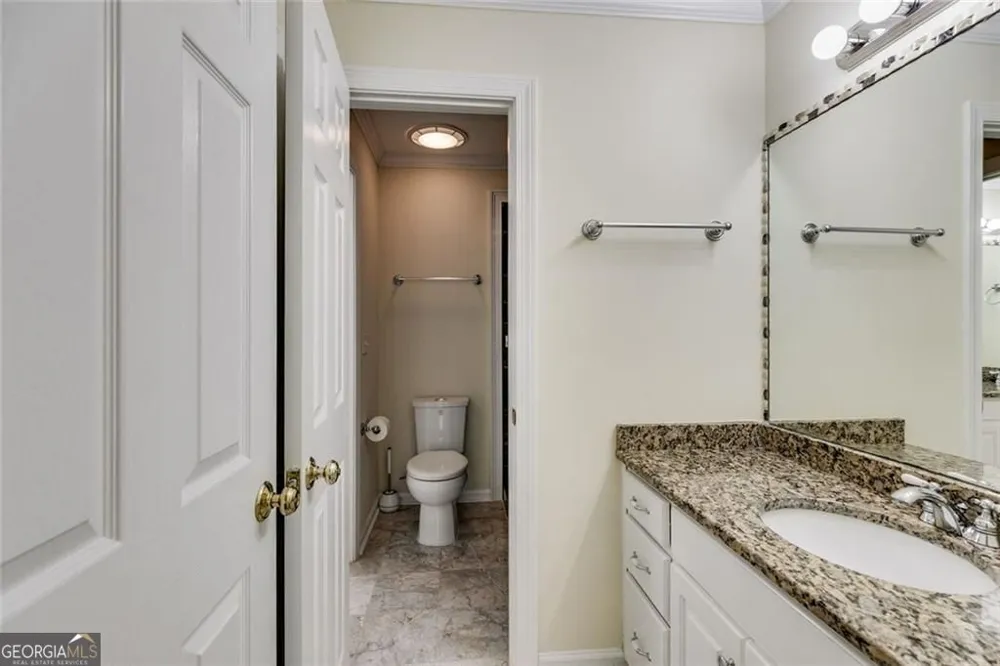 110 Pond View PT LaGrange, GA 30240