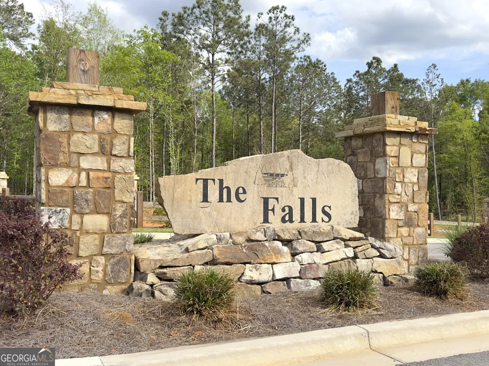 113 The Falls LN Milledgeville, GA 31061