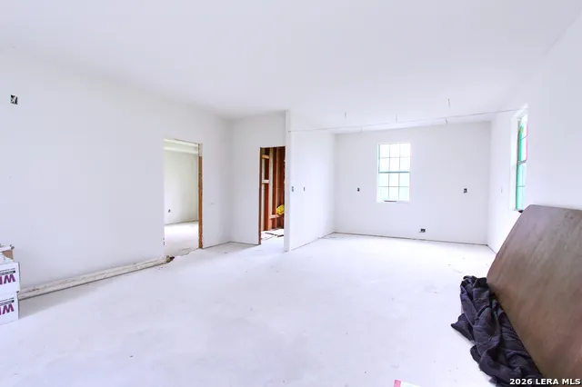 278 County Road 6862 Natalia, TX 78059