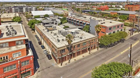 1339 S Flores #105B