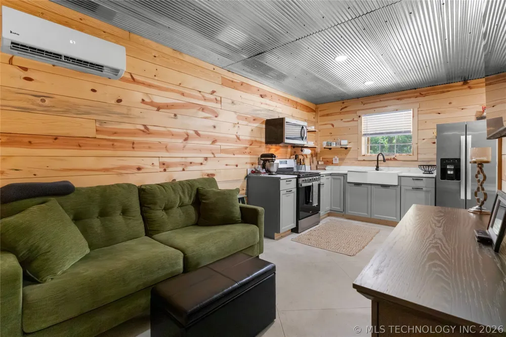 420715 E 1168 Eufaula, OK 74432