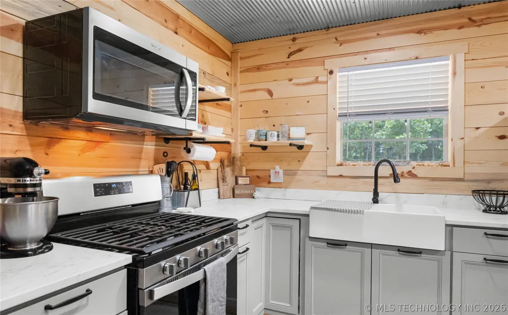 420715 E 1168 Eufaula, OK 74432