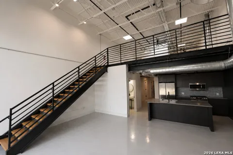 215 COCA COLA PL Unit 305