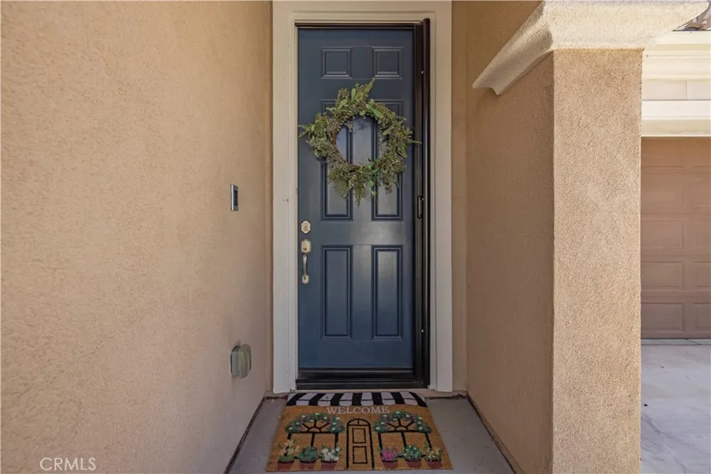 28356 Vela Way Valencia, CA 91354