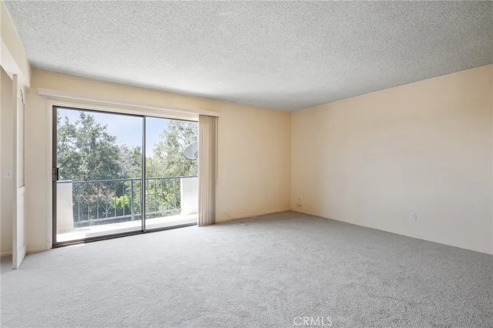 972 E California #307 Pasadena, CA 91106