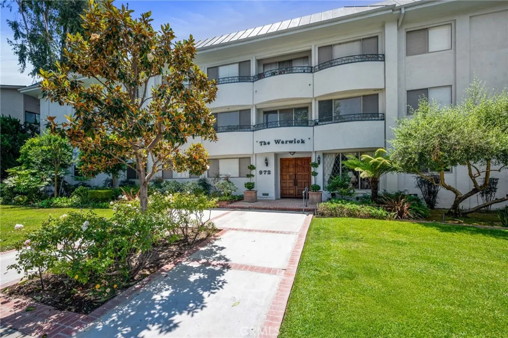 972 E California #307 Pasadena, CA 91106