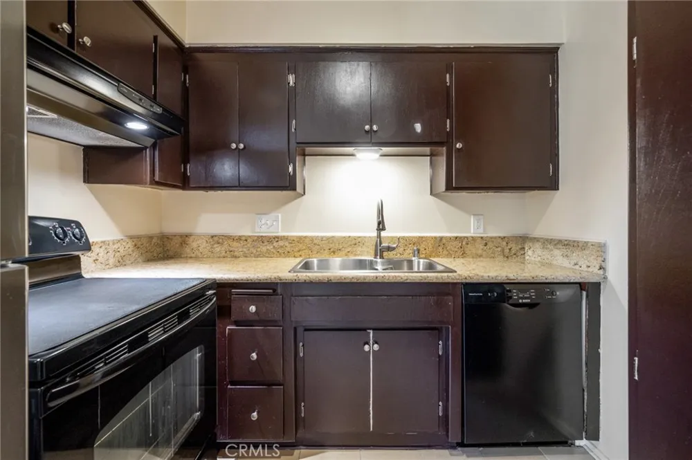 972 E California #307 Pasadena, CA 91106