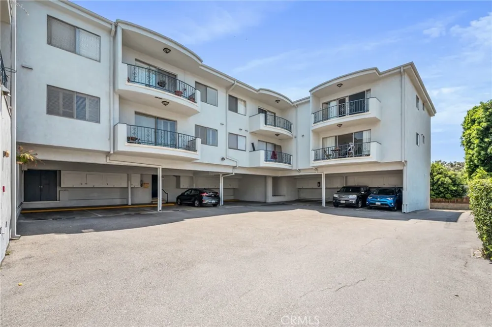 972 E California #307 Pasadena, CA 91106