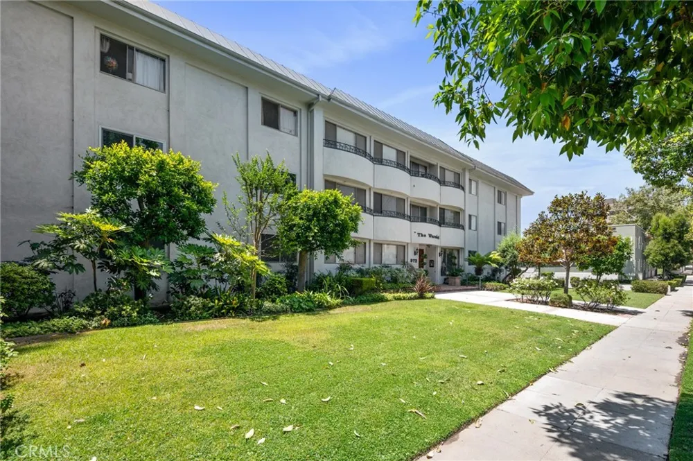 972 E California #307 Pasadena, CA 91106