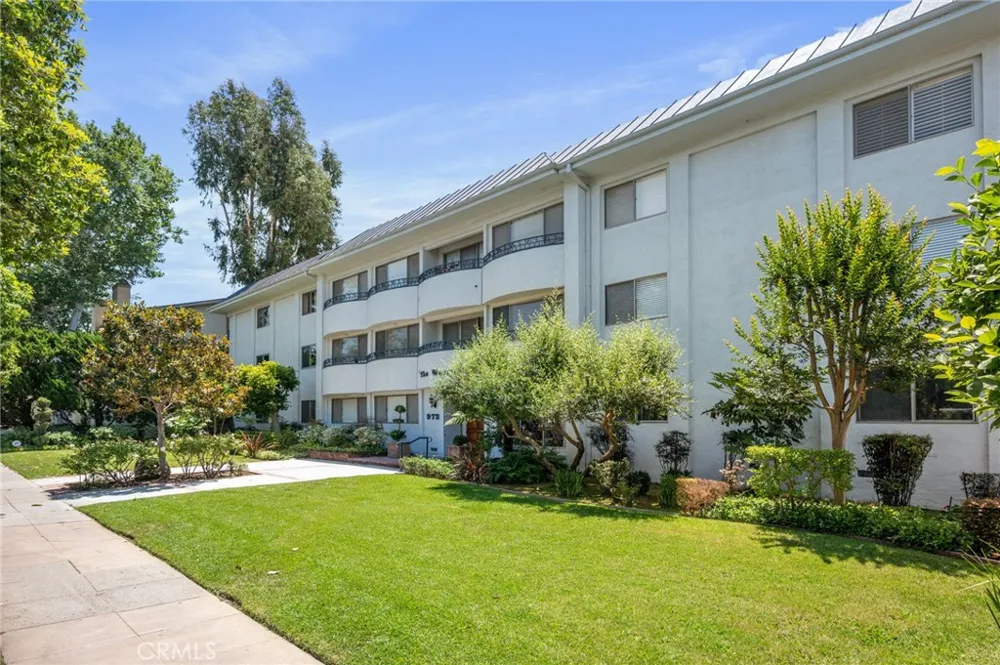 972 E California #307 Pasadena, CA 91106