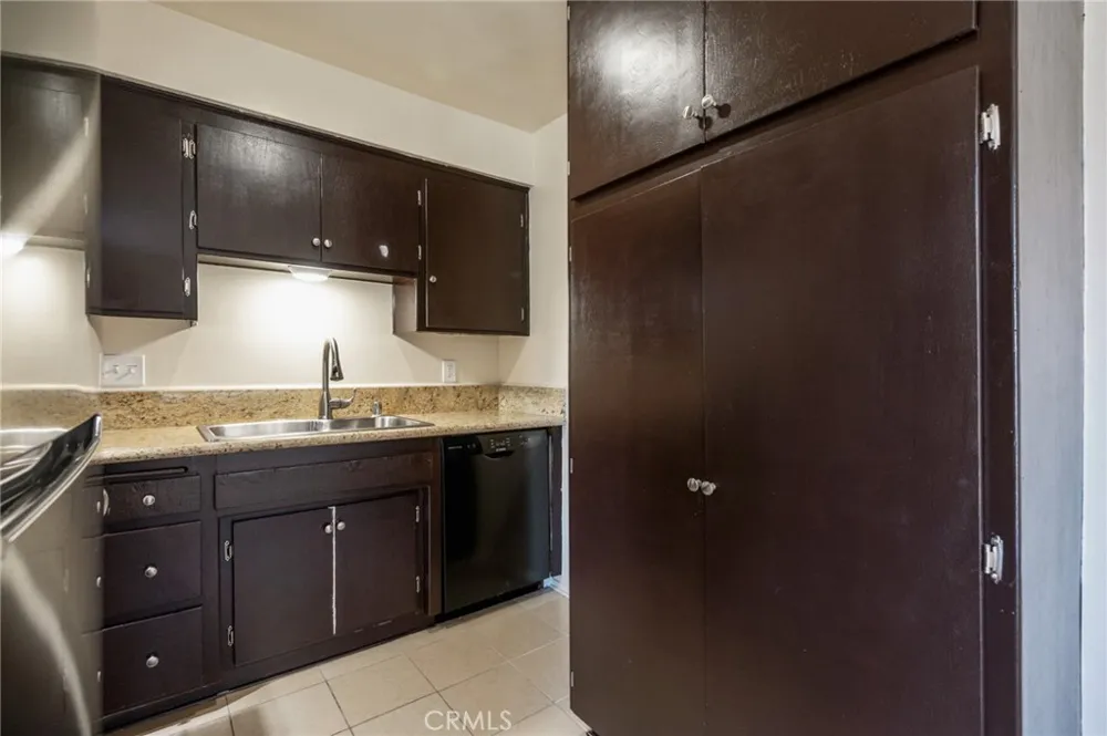 972 E California #307 Pasadena, CA 91106
