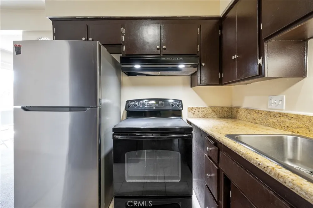 972 E California #307 Pasadena, CA 91106