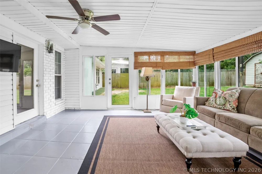 1816 S Nogales Avenue Tulsa, OK 74107