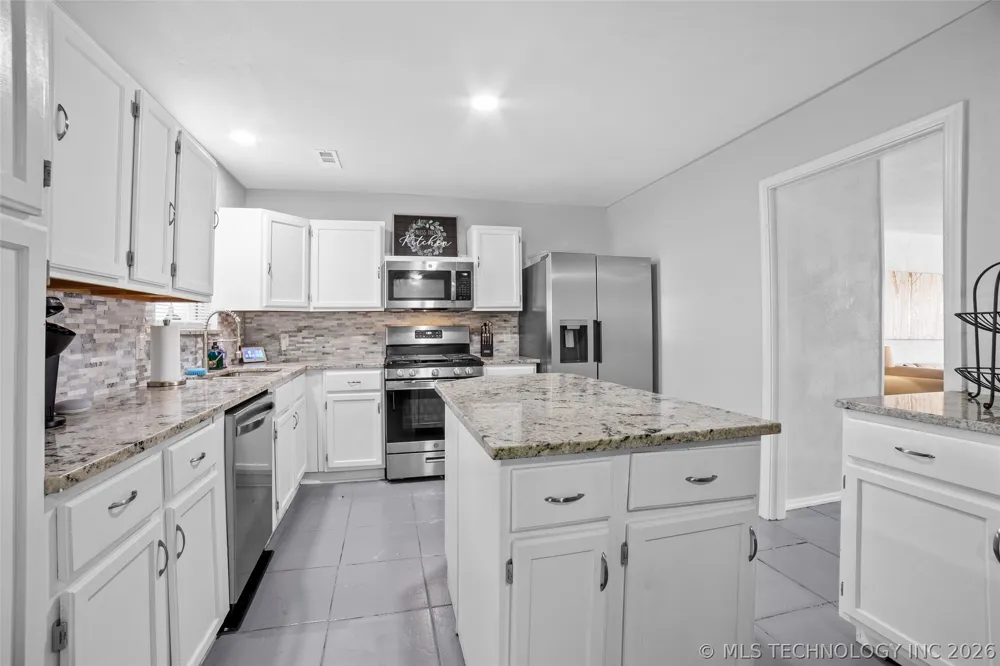 1816 S Nogales Avenue Tulsa, OK 74107