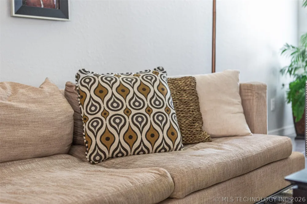 1816 S Nogales Avenue Tulsa, OK 74107