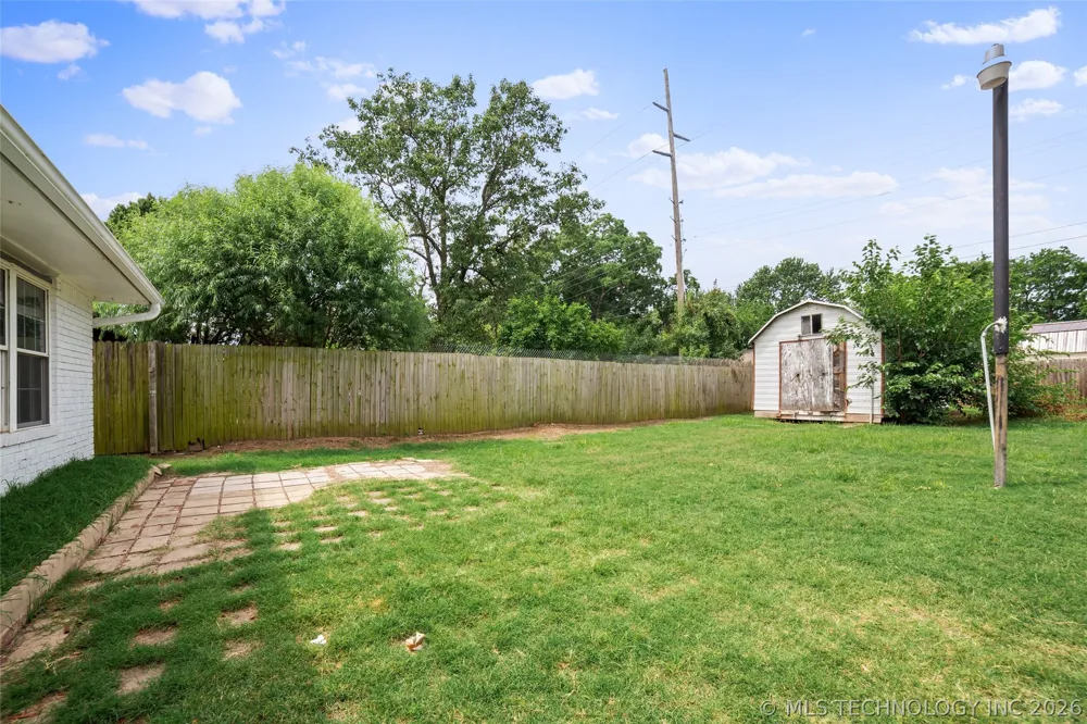 1816 S Nogales Avenue Tulsa, OK 74107