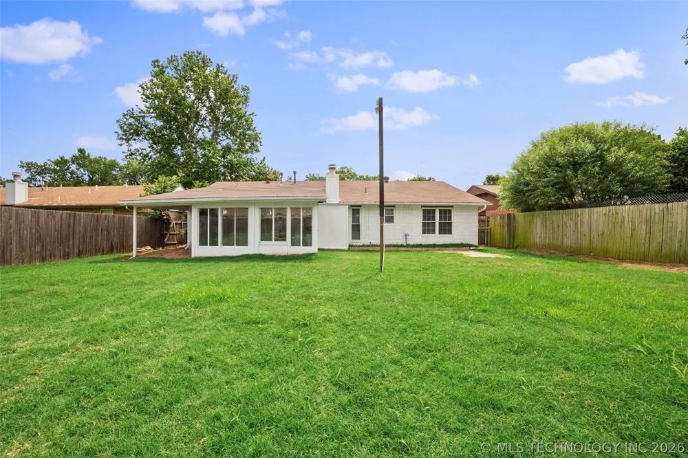 1816 S Nogales Avenue Tulsa, OK 74107
