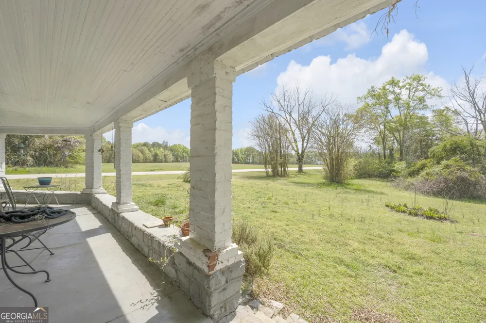 525 S Hulin AVE Tignall, GA 30668
