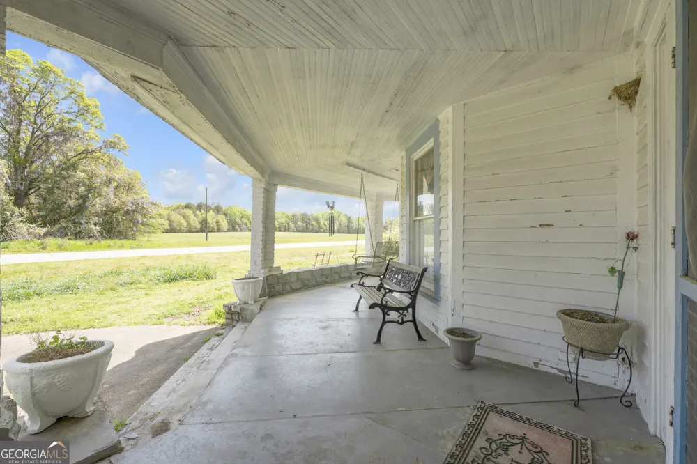 525 S Hulin AVE Tignall, GA 30668