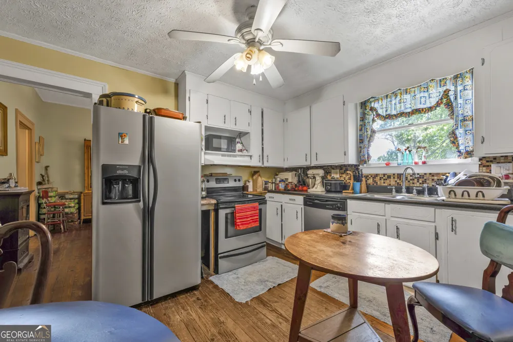 525 S Hulin AVE Tignall, GA 30668