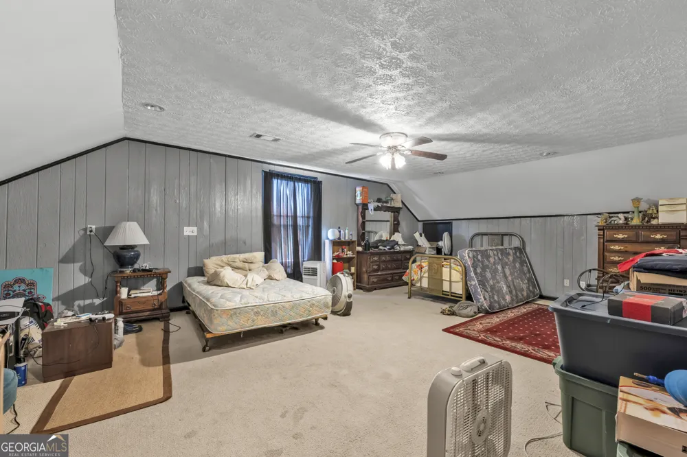 525 S Hulin AVE Tignall, GA 30668