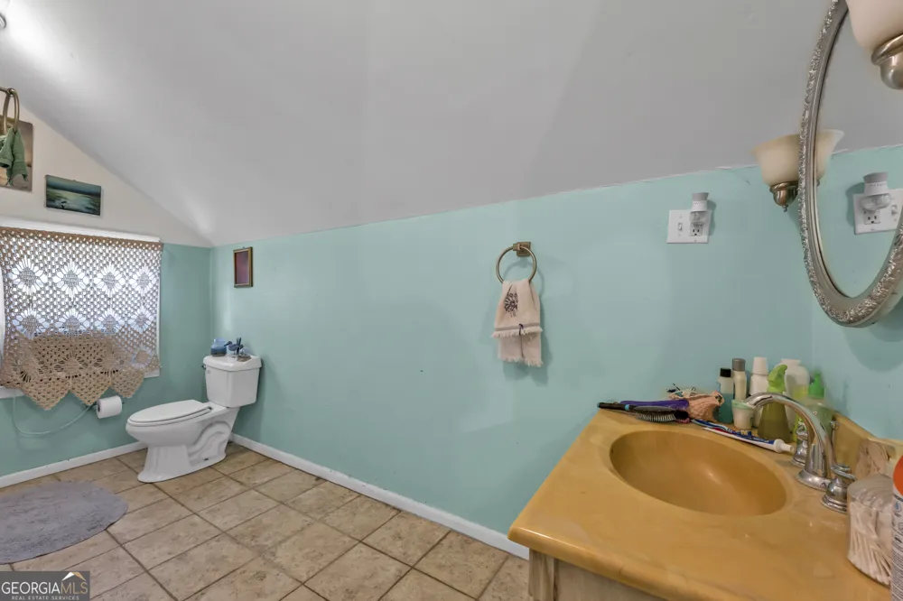 525 S Hulin AVE Tignall, GA 30668
