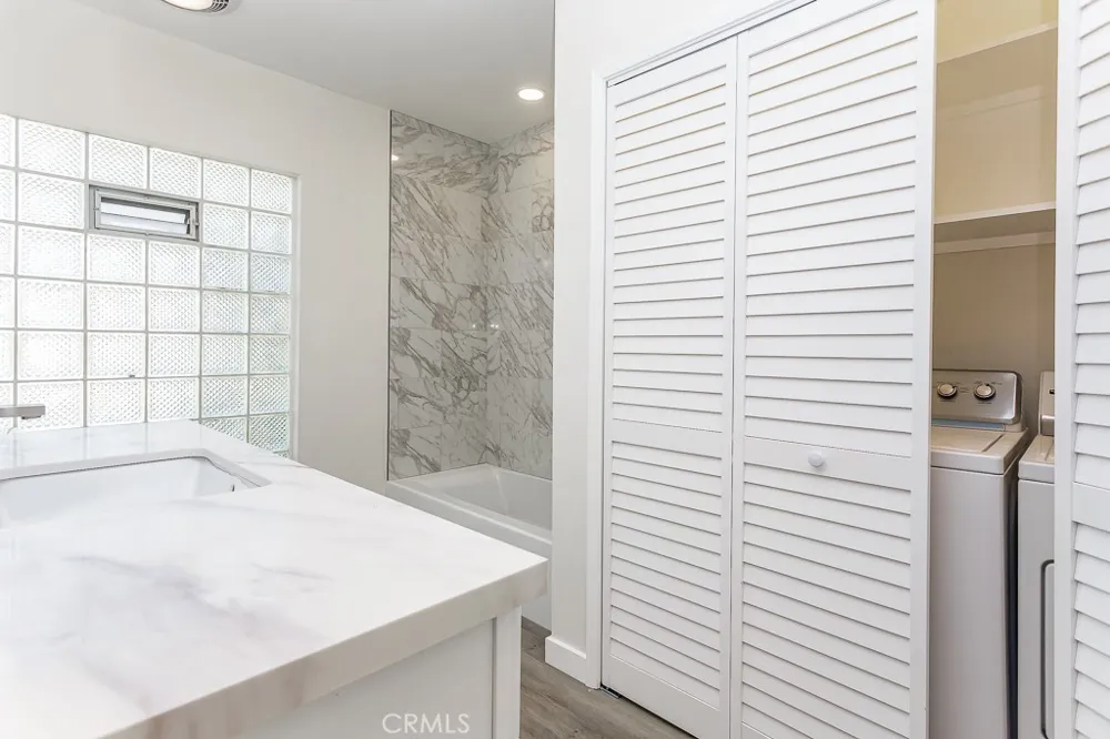 9780 Sombra Terrace Shadow Hills, CA 91040