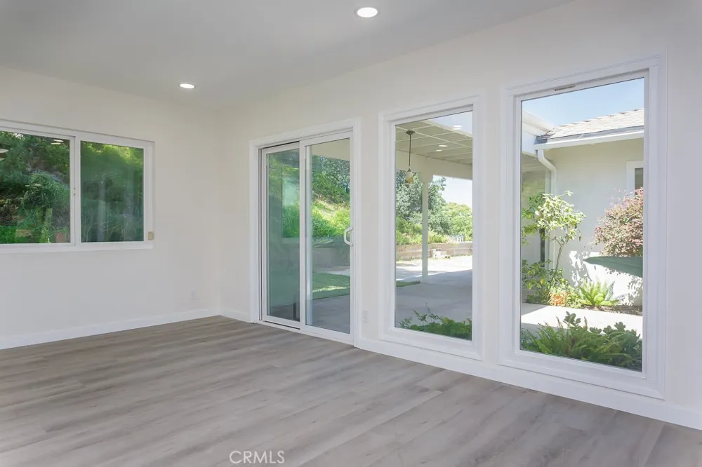 9780 Sombra Terrace Shadow Hills, CA 91040