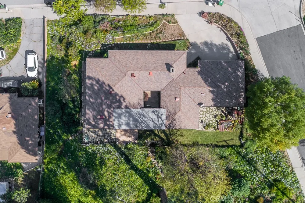 9780 Sombra Terrace Shadow Hills, CA 91040