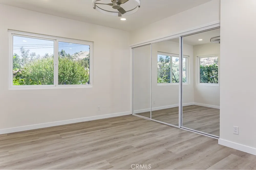 9780 Sombra Terrace Shadow Hills, CA 91040