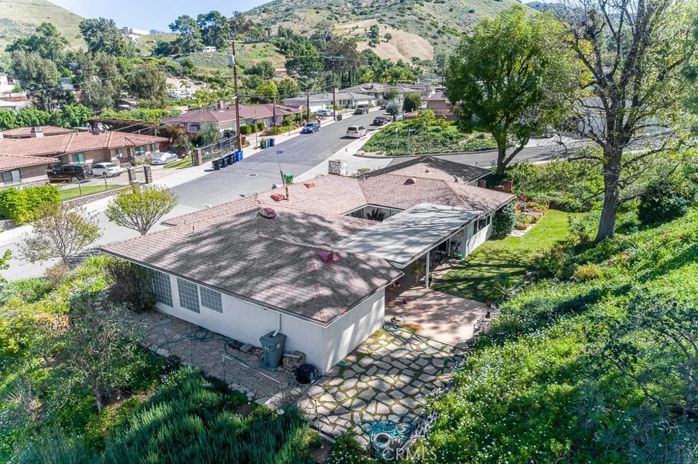 9780 Sombra Terrace Shadow Hills, CA 91040
