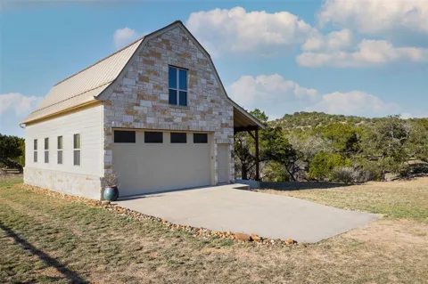 5135 Lookout Ridge Drive
