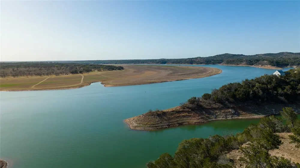 5135 Lookout Ridge Drive Marble Falls, TX 78654